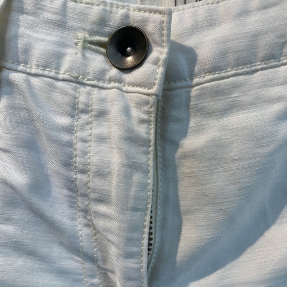 Winter White Linen/Cotton Ankle Pants - Size 4P - Classic & Versatile - Picture 6 of 7